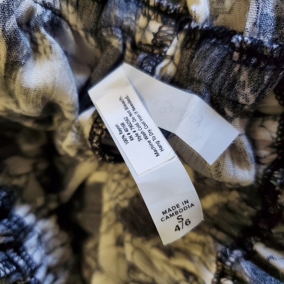 Vera Bradley Romper-oversized Small - Picture 7 of 9